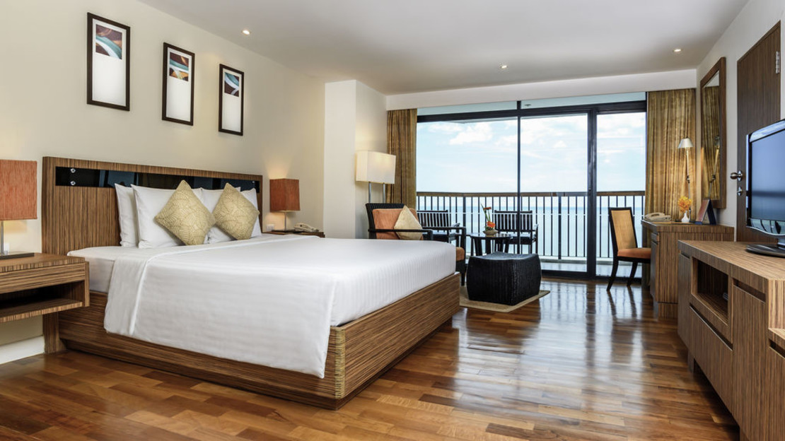 Novotel Hua Hin Cha Am Beach Resort and Spa Hotel